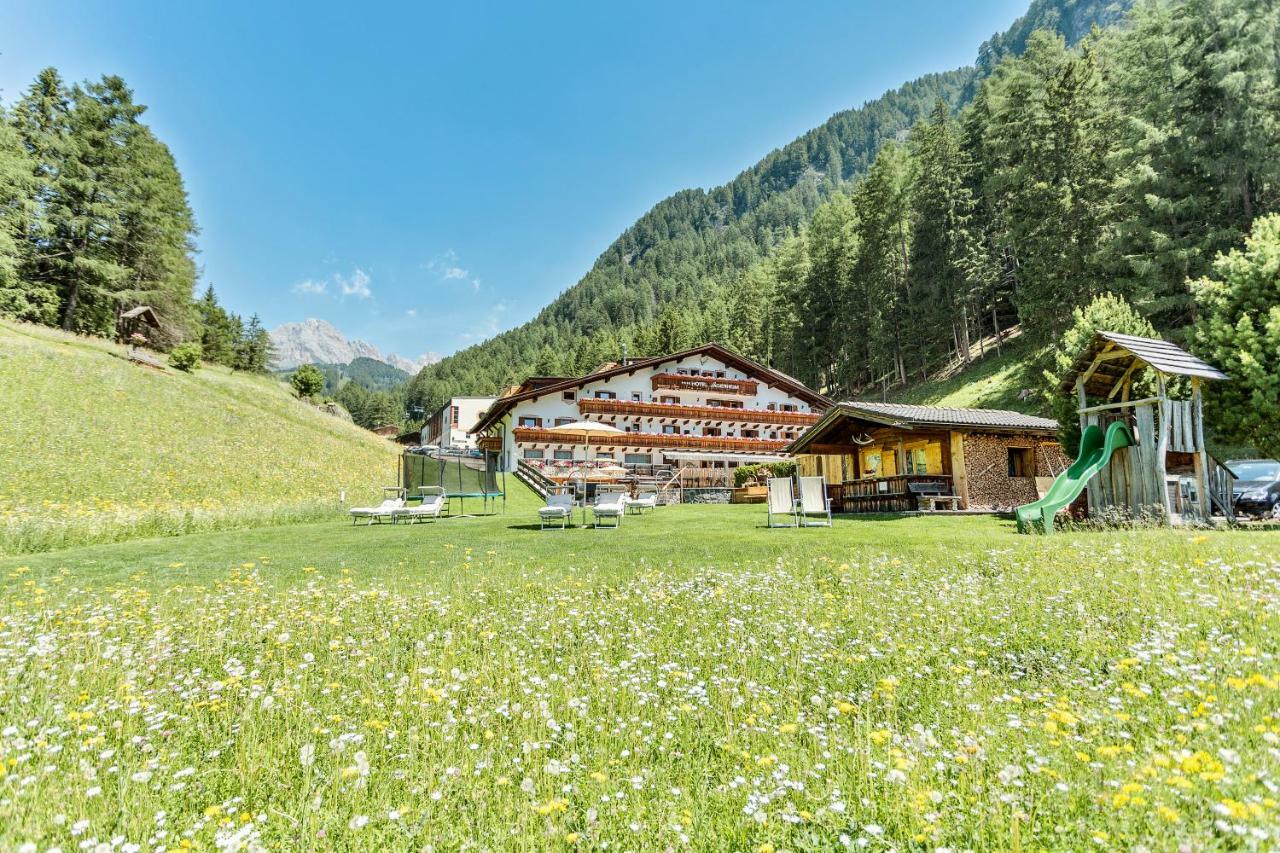 Hotel Jaegerheim 3S Selva di Val Gardena Exterior photo